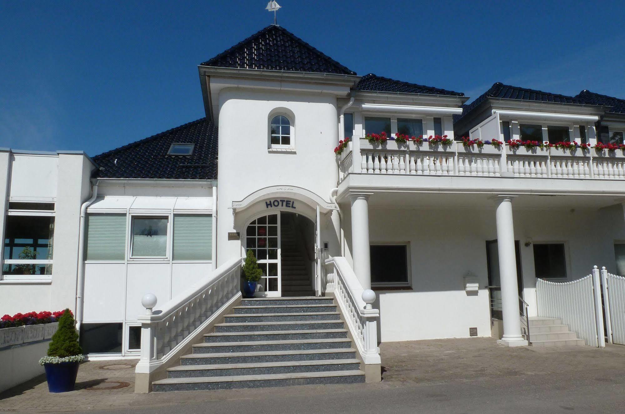 Hotel Seeschloesschen Hohwacht Eksteriør bilde