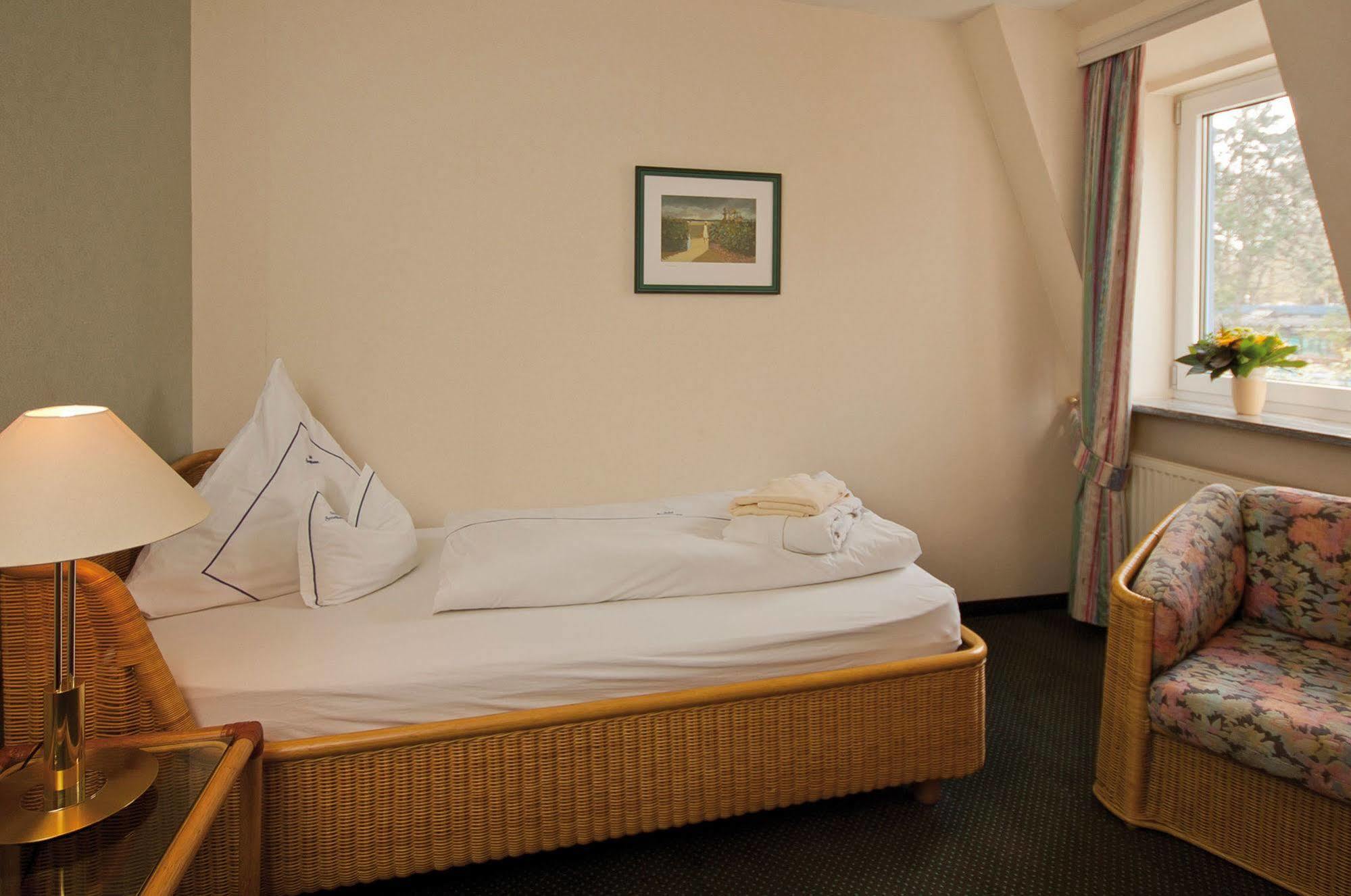 Hotel Seeschloesschen Hohwacht Eksteriør bilde