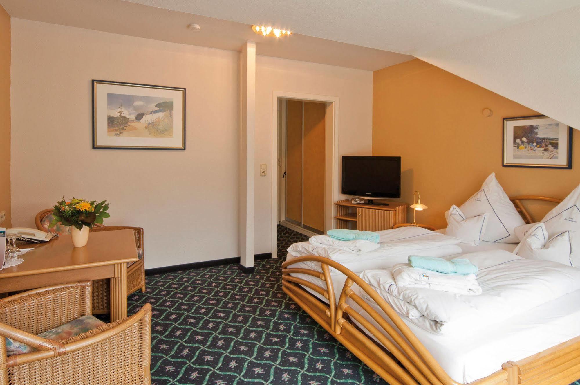 Hotel Seeschloesschen Hohwacht Eksteriør bilde